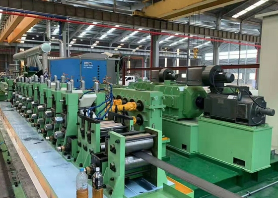 Πράσινη διάσταση 153 mm πάχος 1-3 mm Σιδηροδρομική γραμμή παραγωγής σωλήνων με CE