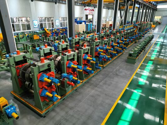 Χάλυβας συγκολλημένος μύλος σωλήνων 14-50mm Διάμετρος 30-130m/min Ταχύτητα