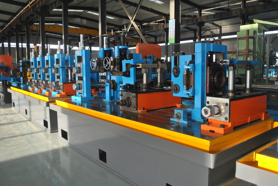 Σιδηρά ραφή χάλυβα άνθρακα 45 - 114 mm Erw Pipe Mill Μικρό